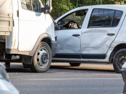 Laurel, MD truck accident lawyer